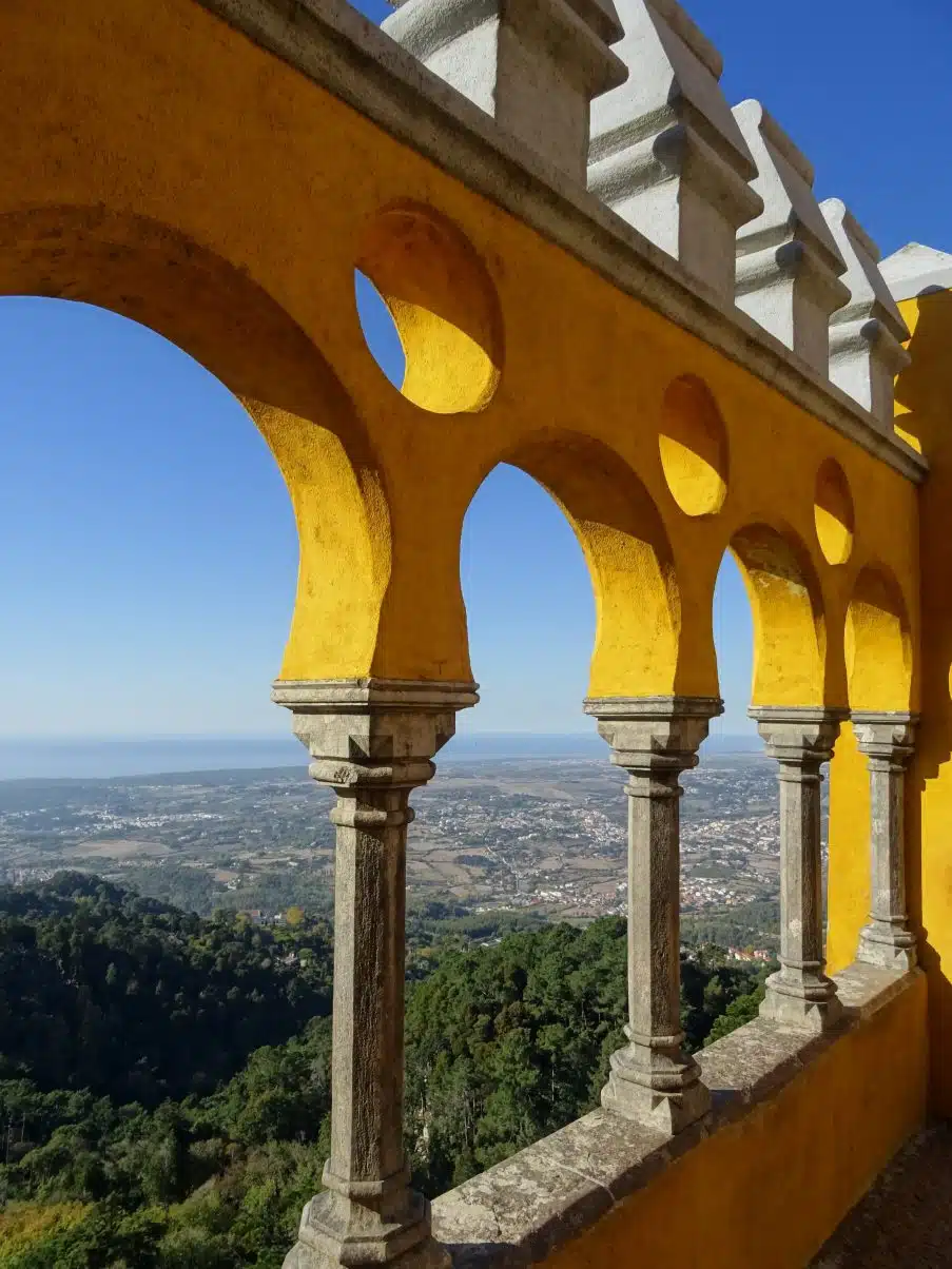 Why Sintra is NOT a day trip?