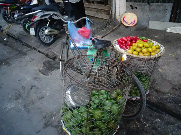 A bicycle food seller