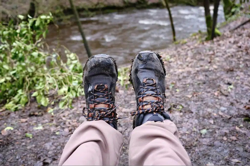 picking hiking boots