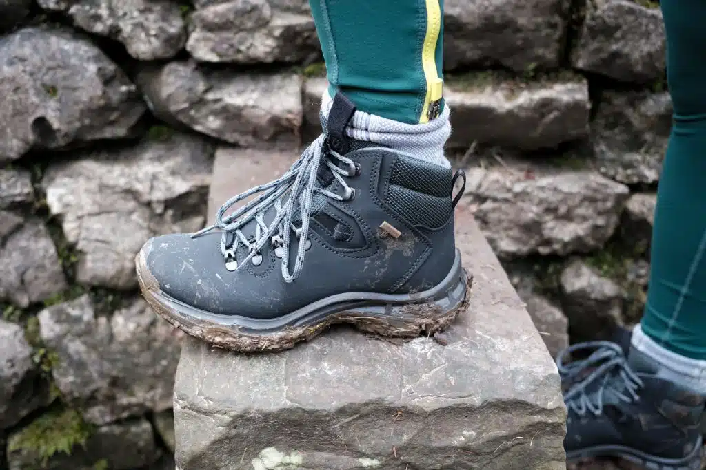 Vegan waterproof cheap walking boots